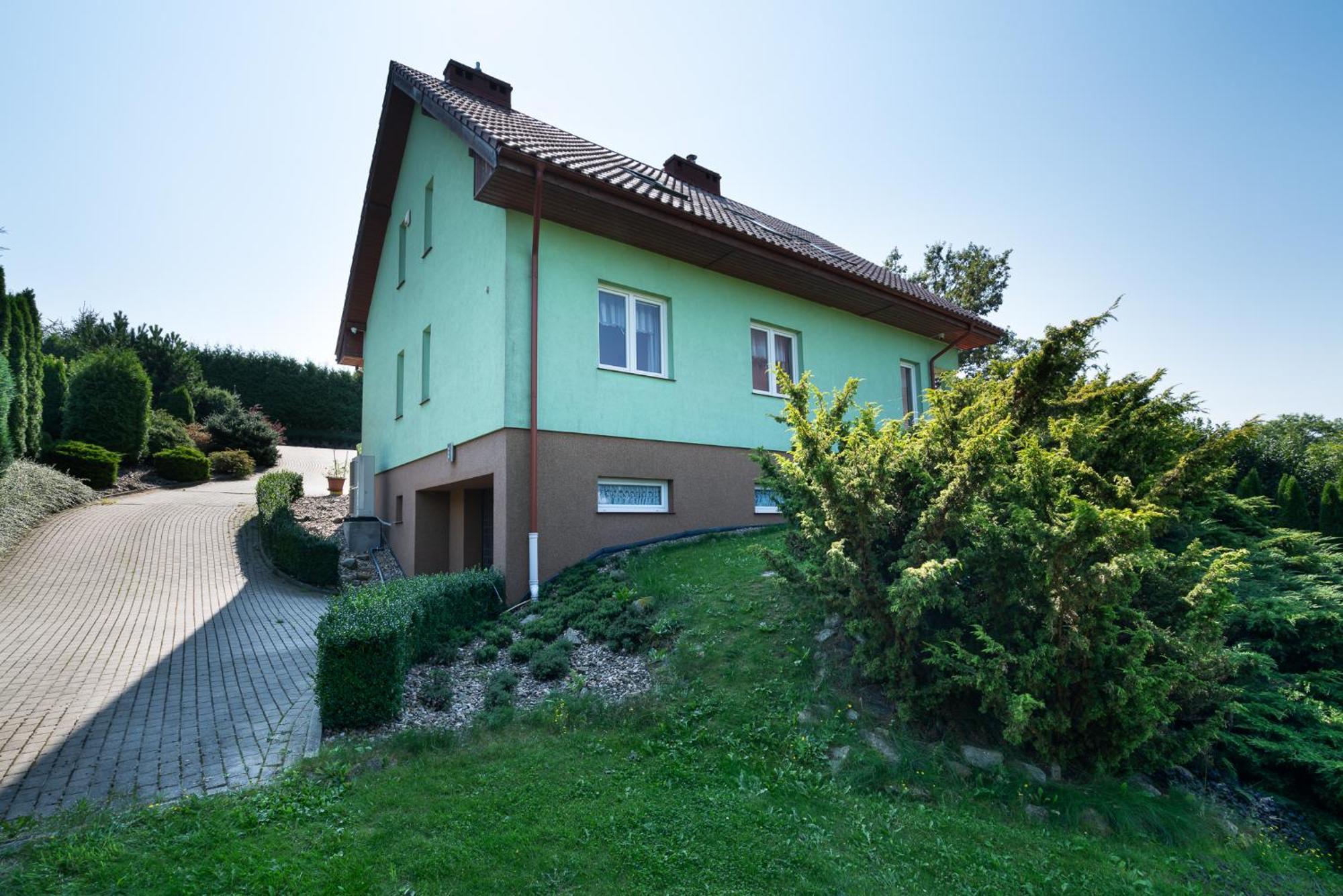 Dom Na Skarpie * Walbrzych